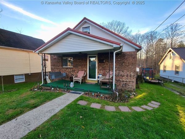67 Central Avenue, St Albans, WV 25177