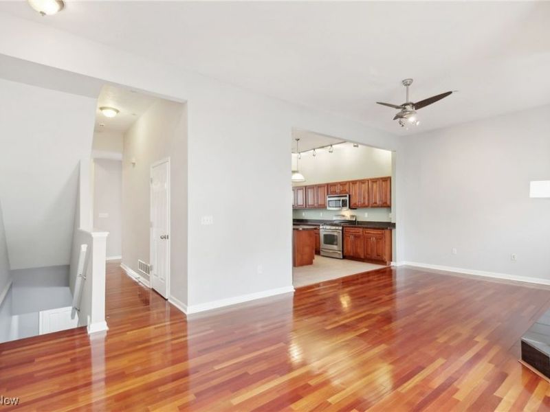 1338 W 54 Street, Cleveland, OH 44102 Photo 5