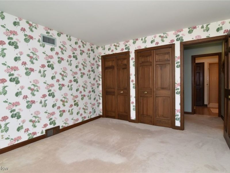 5200 Three Village Drive, Unit 2FH, Lyndhurst, OH 44124 Photo 20