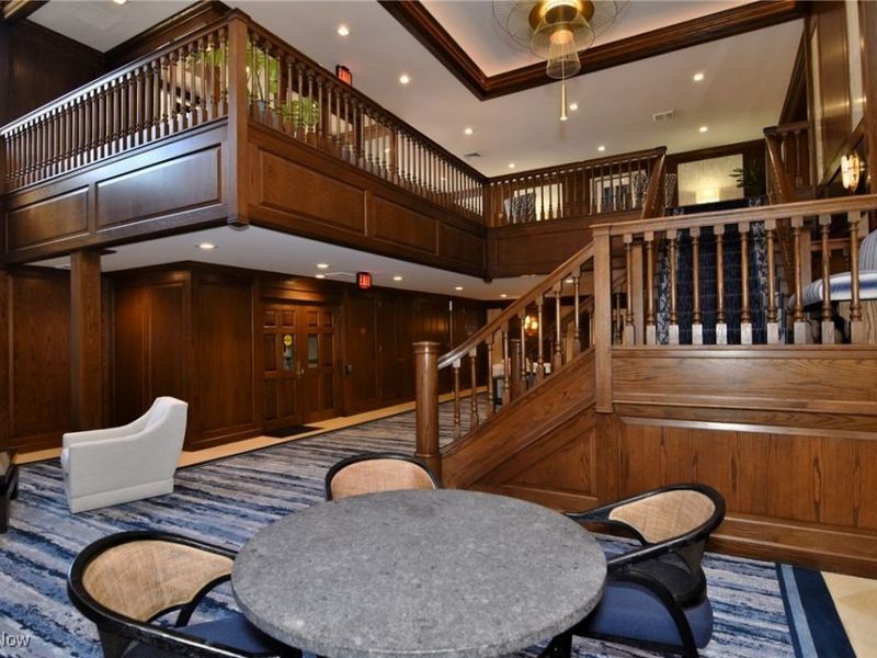 5200 Three Village Drive, Unit 2FH, Lyndhurst, OH 44124 Photo 27