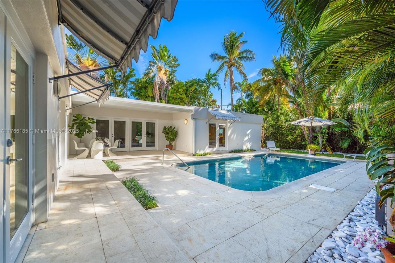 5251 La Gorce Dr, Miami Beach, FL 33140 Photo