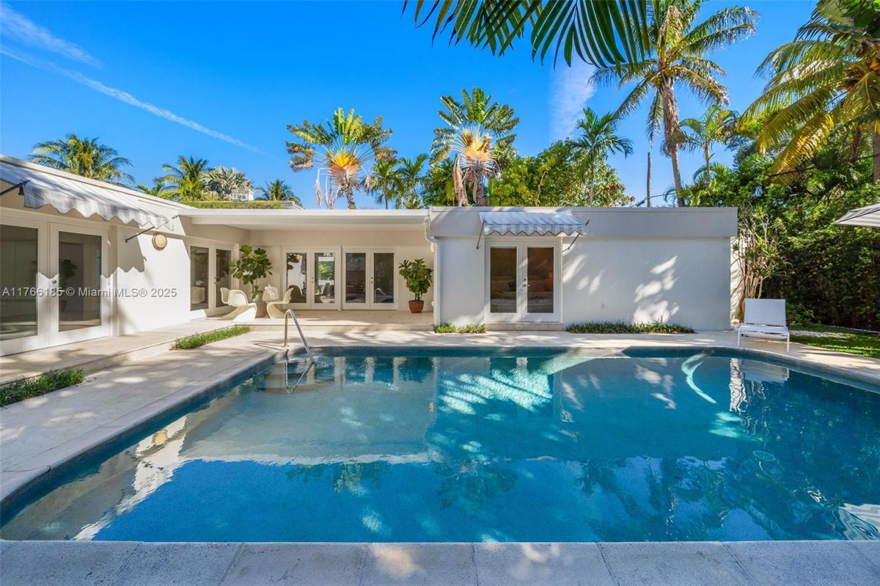 5251 La Gorce Dr, Miami Beach, FL 33140 Photo