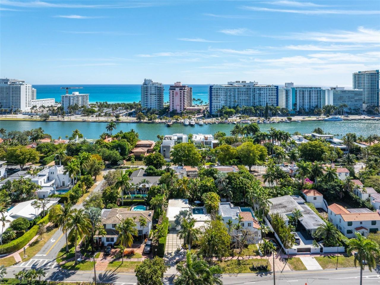 5251 La Gorce Dr, Miami Beach, FL 33140 Photo