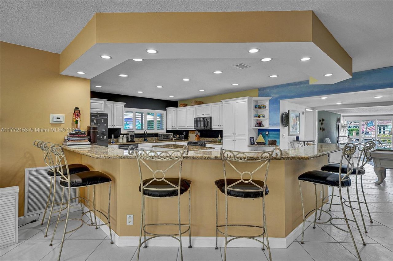 3031 NE 25th St, Fort Lauderdale, FL 33305 Photo