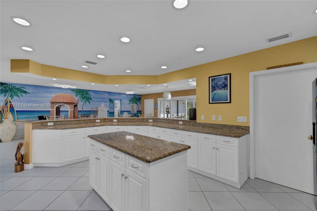 3031 NE 25th St, Fort Lauderdale, FL 33305 Photo