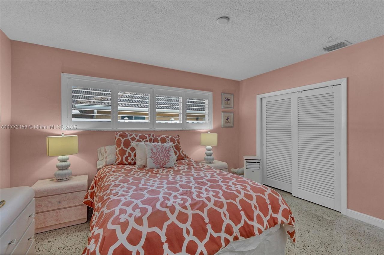 3031 NE 25th St, Fort Lauderdale, FL 33305 Photo