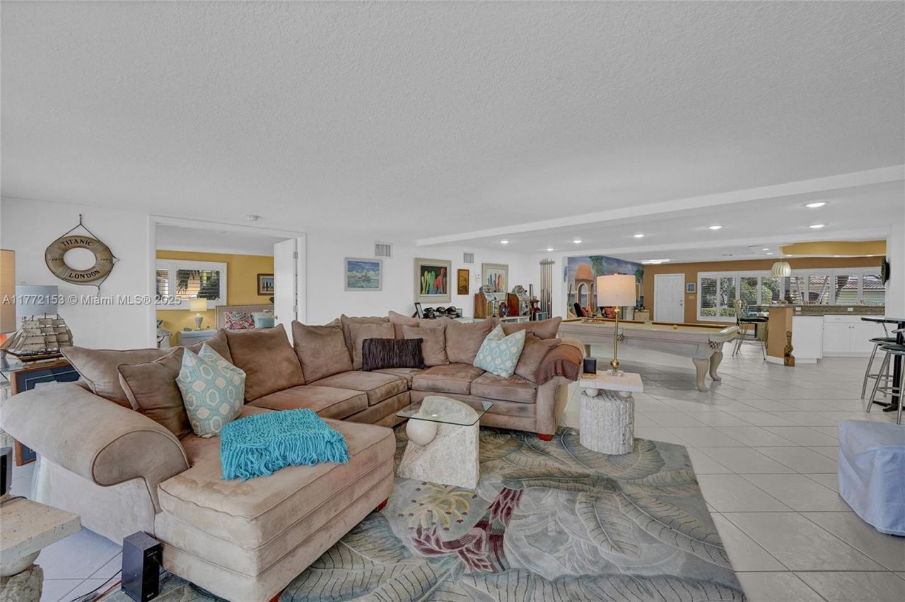 3031 NE 25th St, Fort Lauderdale, FL 33305 Photo