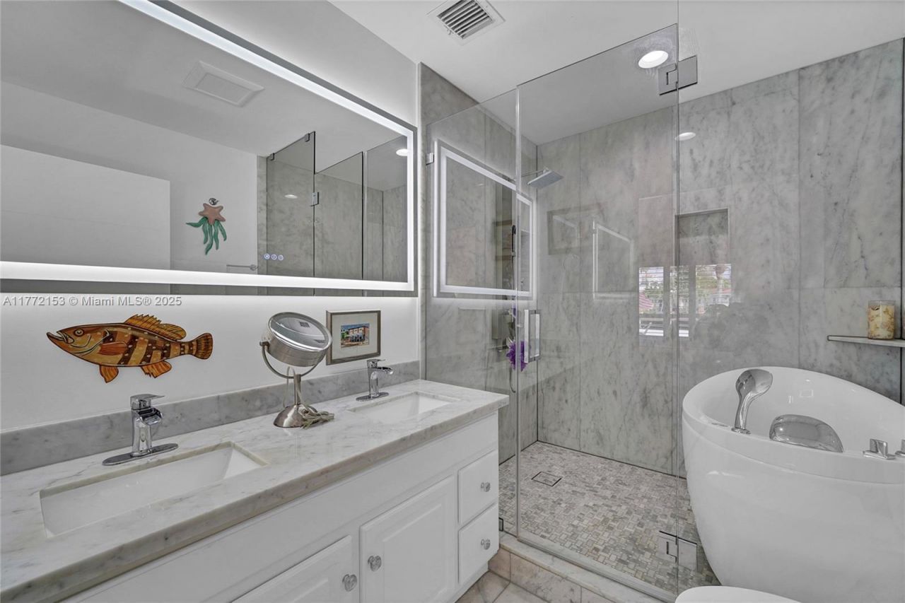 3031 NE 25th St, Fort Lauderdale, FL 33305 Photo