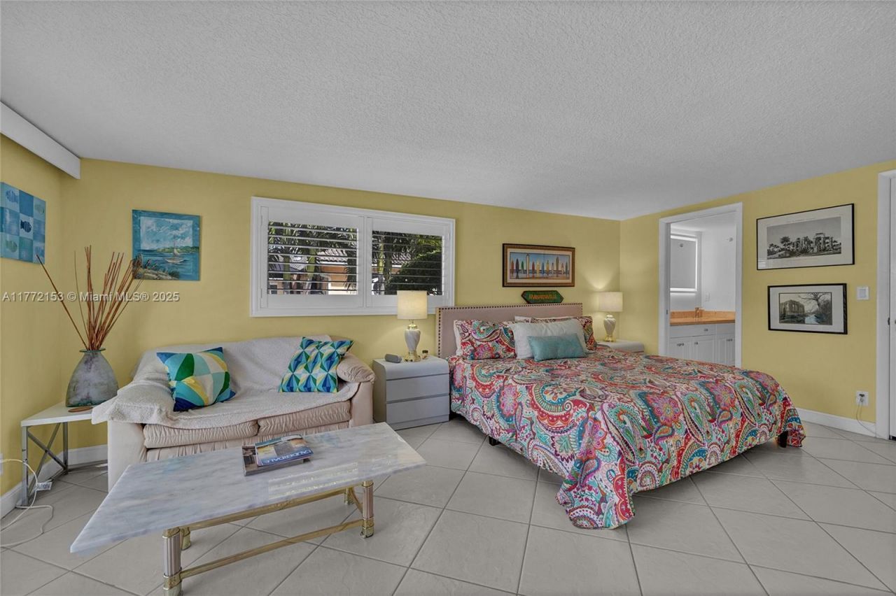 3031 NE 25th St, Fort Lauderdale, FL 33305 Photo