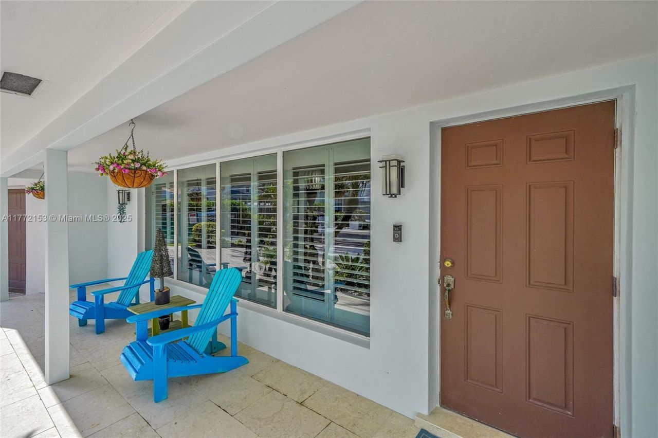 3031 NE 25th St, Fort Lauderdale, FL 33305 Photo