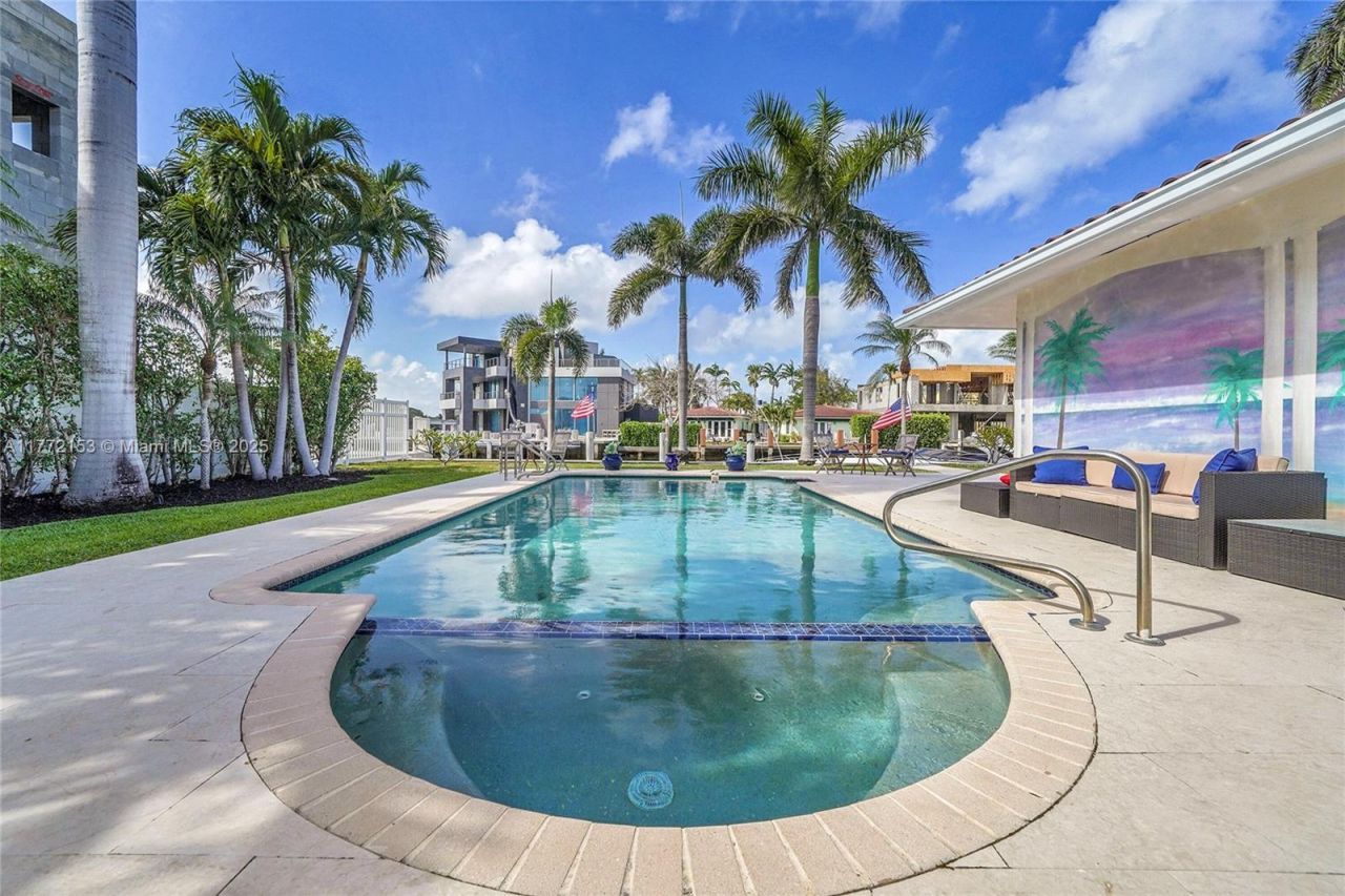 3031 NE 25th St, Fort Lauderdale, FL 33305 Photo