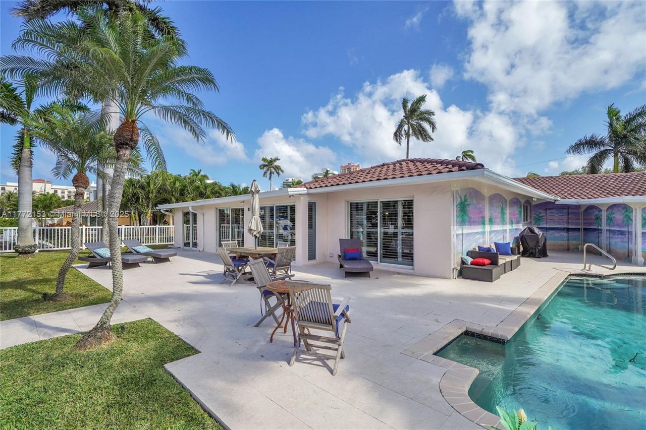 3031 NE 25th St, Fort Lauderdale, FL 33305 Photo