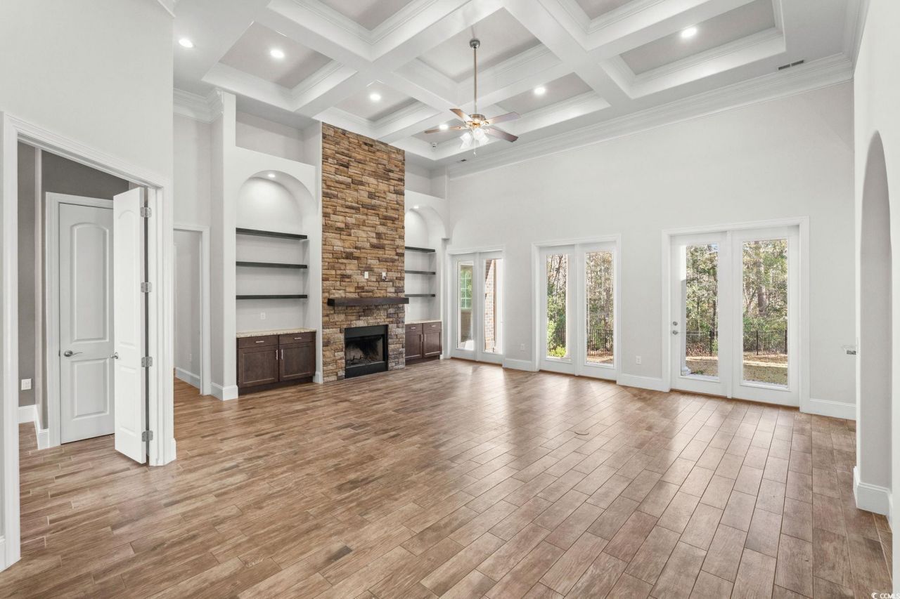 653 Whispering Pines Ct. Photo 10