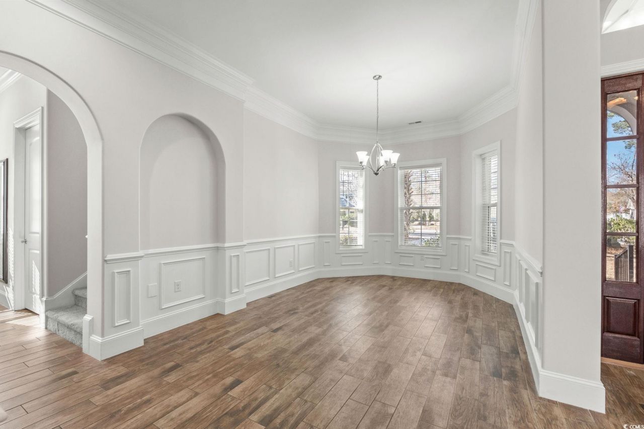 653 Whispering Pines Ct. Photo 11