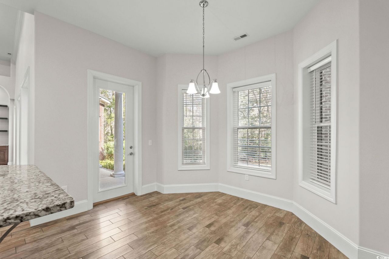 653 Whispering Pines Ct. Photo 16