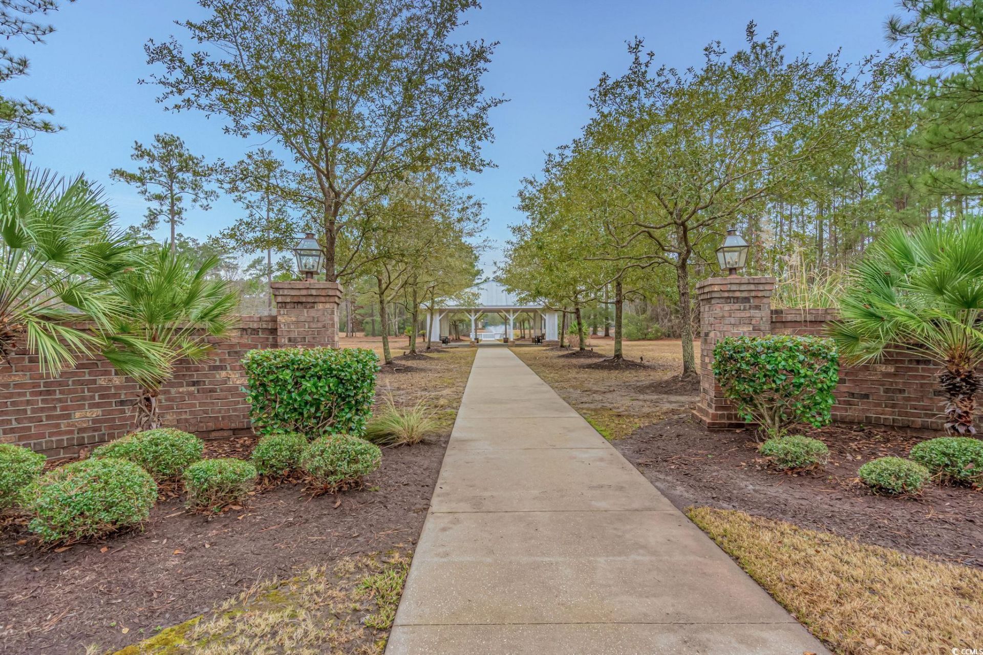 653 Whispering Pines Ct. Photo 33