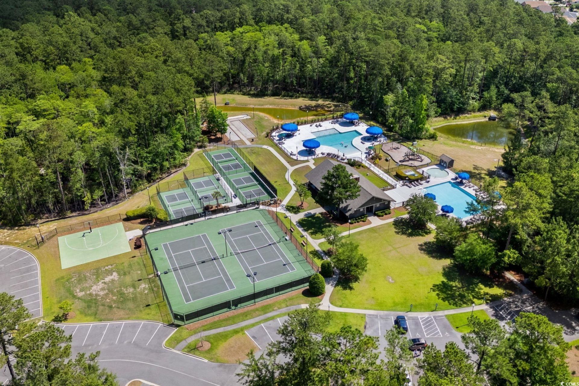653 Whispering Pines Ct. Photo 35