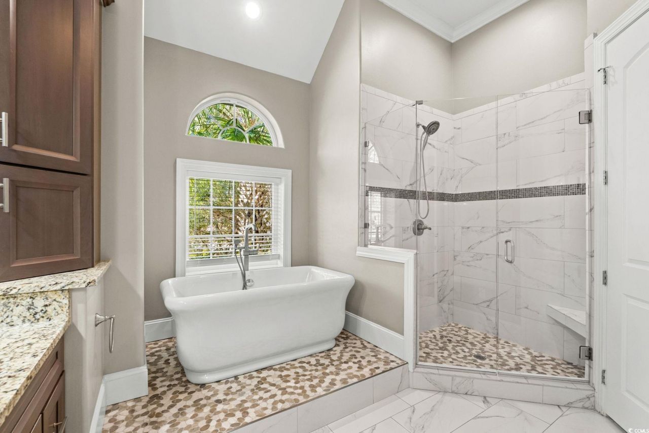 653 Whispering Pines Ct. Photo 5