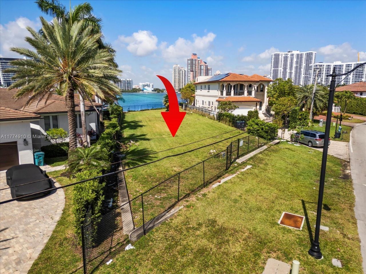18800 N Bay Rd, Sunny Isles Beach, FL 33160 Photo