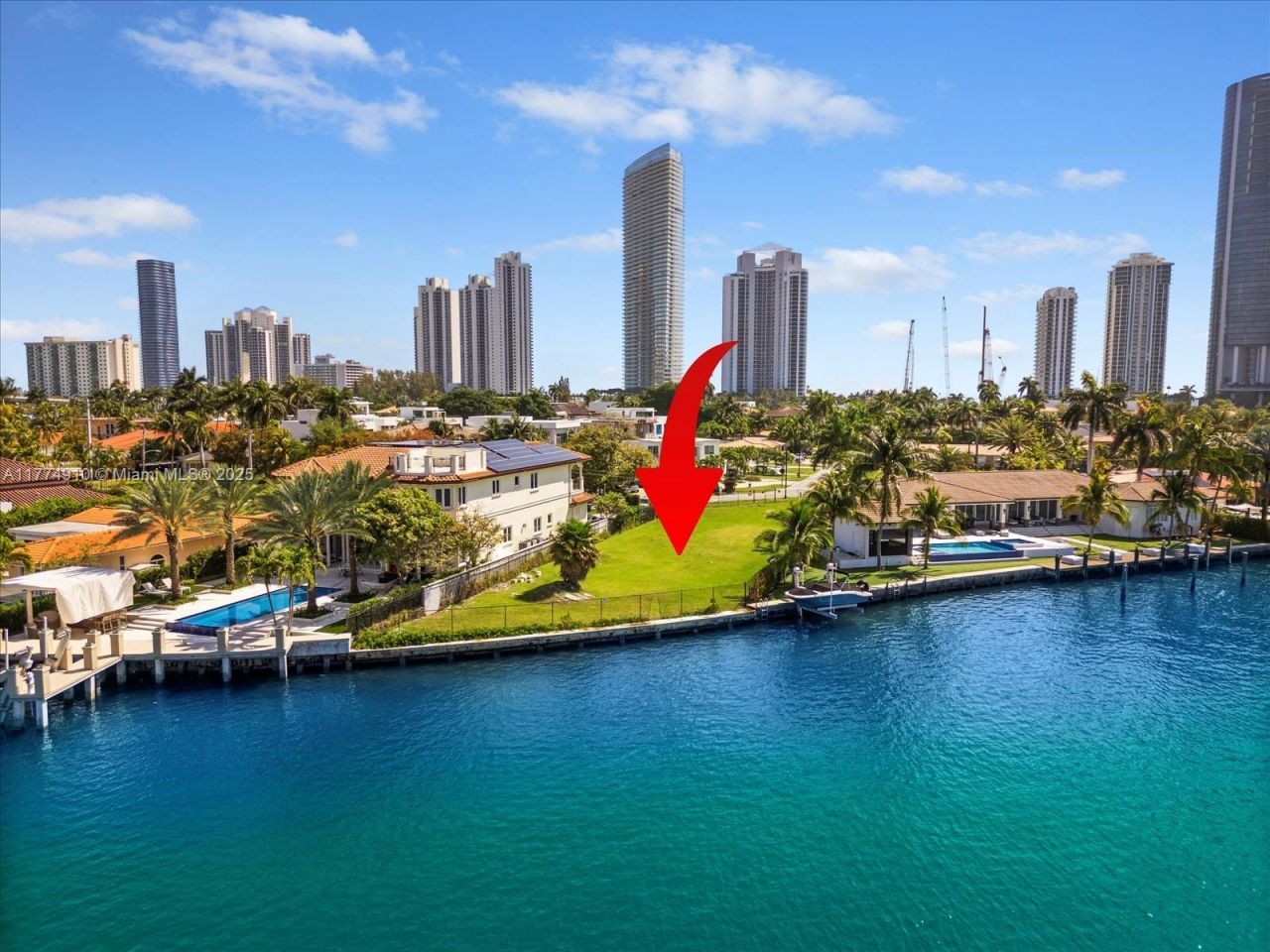 18800 N Bay Rd, Sunny Isles Beach, FL 33160 Photo