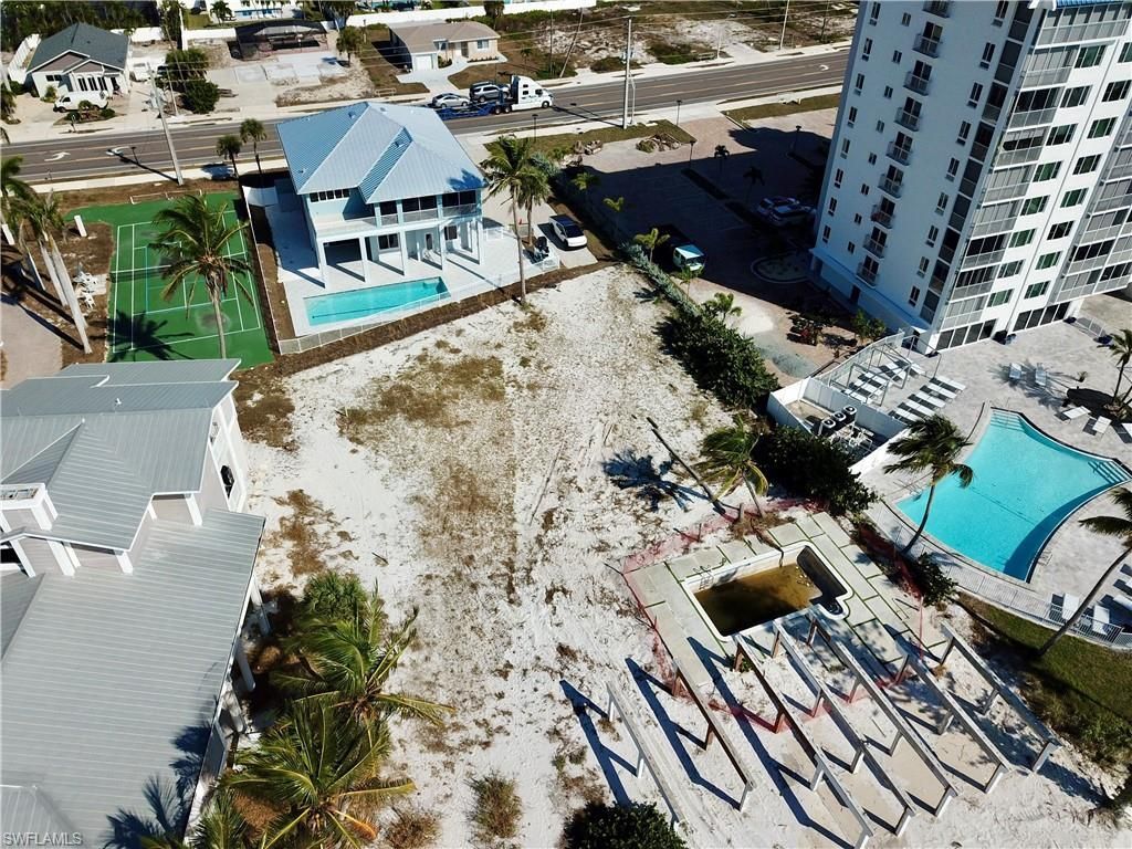 7902 Estero Blvd, Fort Myers Beach, FL 33931 Photo