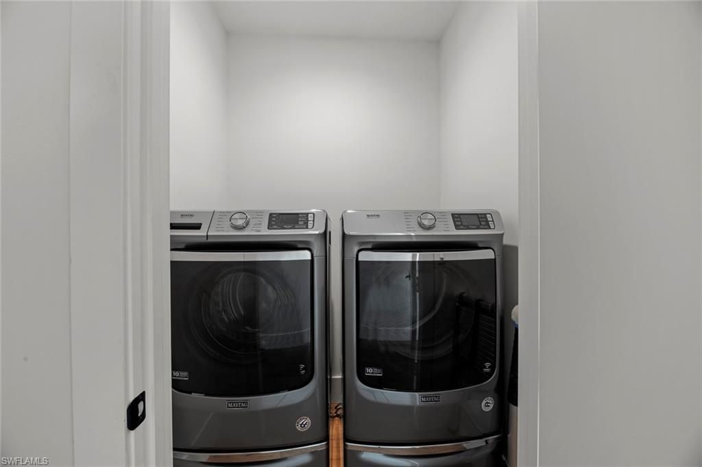 250 Crescent St, Fort Myers Beach, FL 33931 Photo