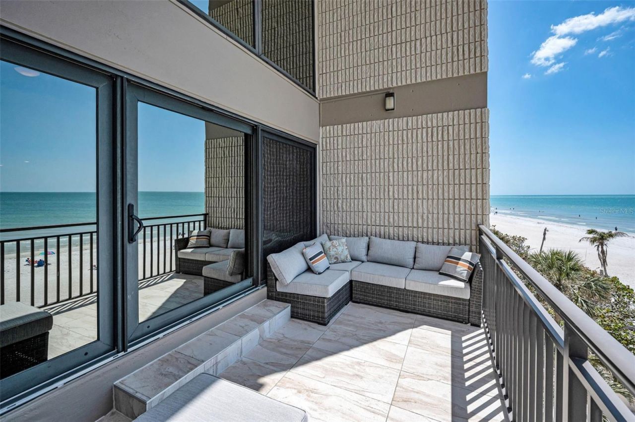 19700 Gulf Boulevard, Unit 403, Indian Shores, FL 33785 Photo