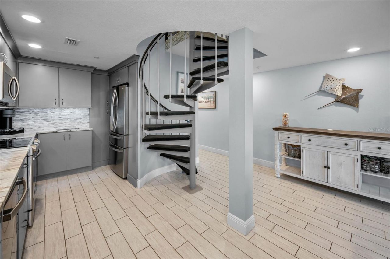 19700 Gulf Boulevard, Unit 403, Indian Shores, FL 33785 Photo