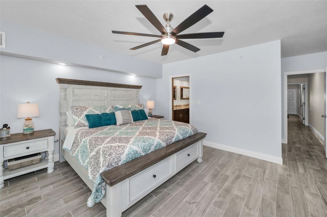 19700 Gulf Boulevard, Unit 403, Indian Shores, FL 33785 Photo