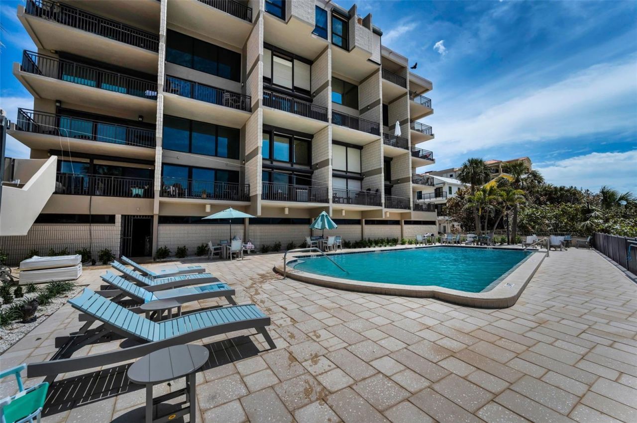 19700 Gulf Boulevard, Unit 403, Indian Shores, FL 33785 Photo