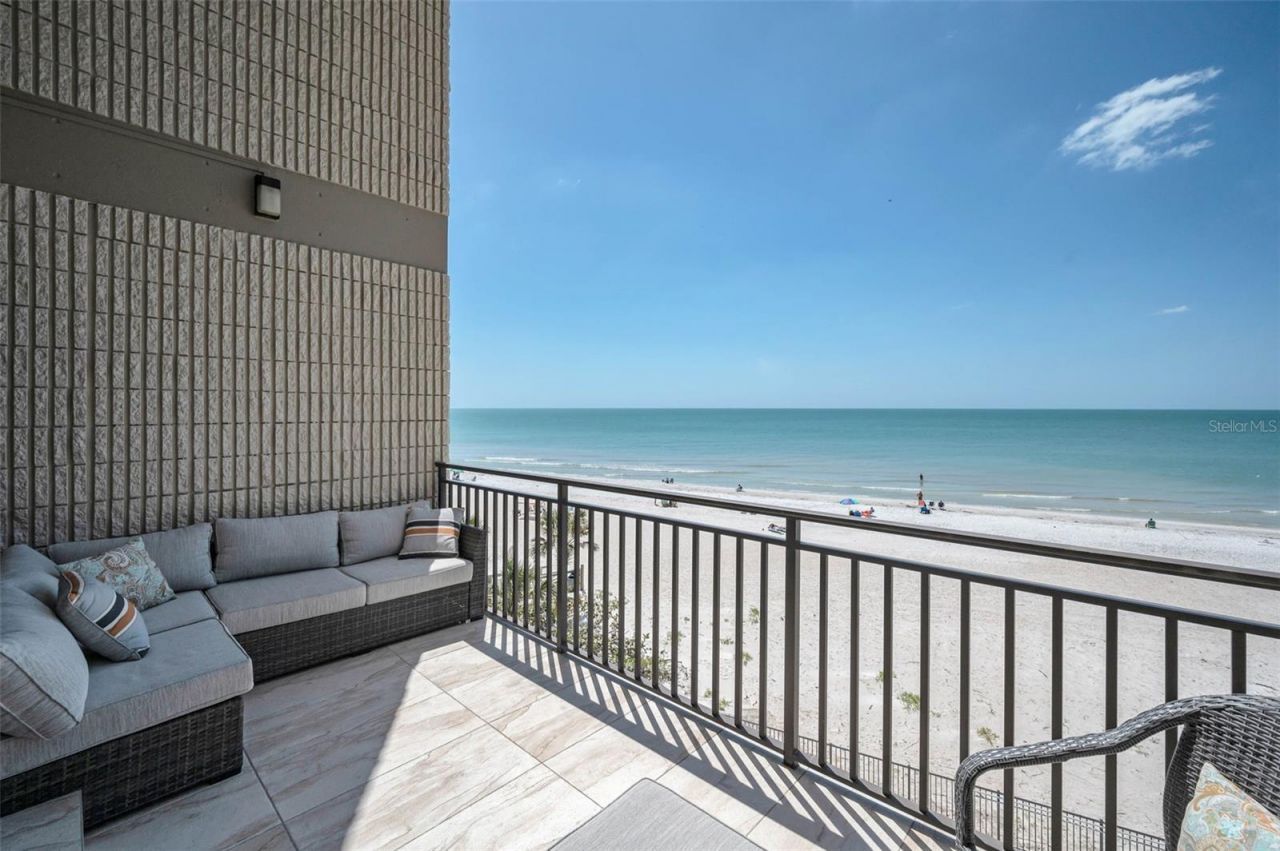19700 Gulf Boulevard, Unit 403, Indian Shores, FL 33785 Photo