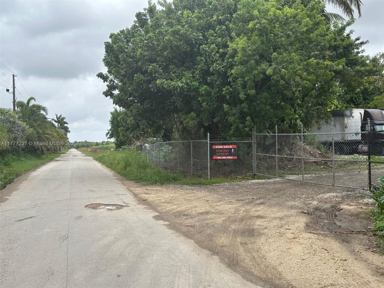 Sw 122 Street, Unincorporated Dade County, FL 33196 Photo