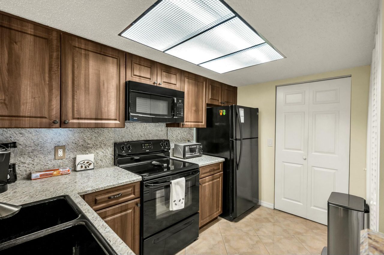 5031 Wiles Road, Unit 107, Coconut Creek, FL 33073 Photo