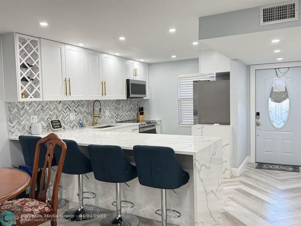 7300 NW 5th Pl, Unit 103, Margate, FL 33063