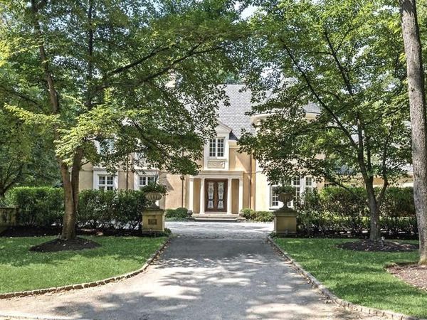 726 JOHN BARRY DRIVE, BRYN MAWR, PA 19010