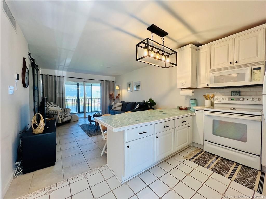 2400 S Ocean Drive, Unit V328, Fort Pierce, FL 34949 Photo