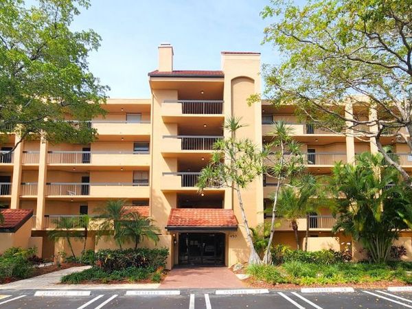 450 Egret Circle, Unit 9305, Delray Beach, FL 33444