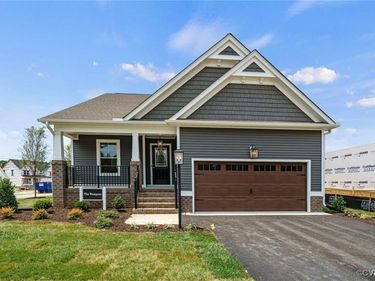 58 Hobbs Hole Lane, Tappahannock, VA 22560