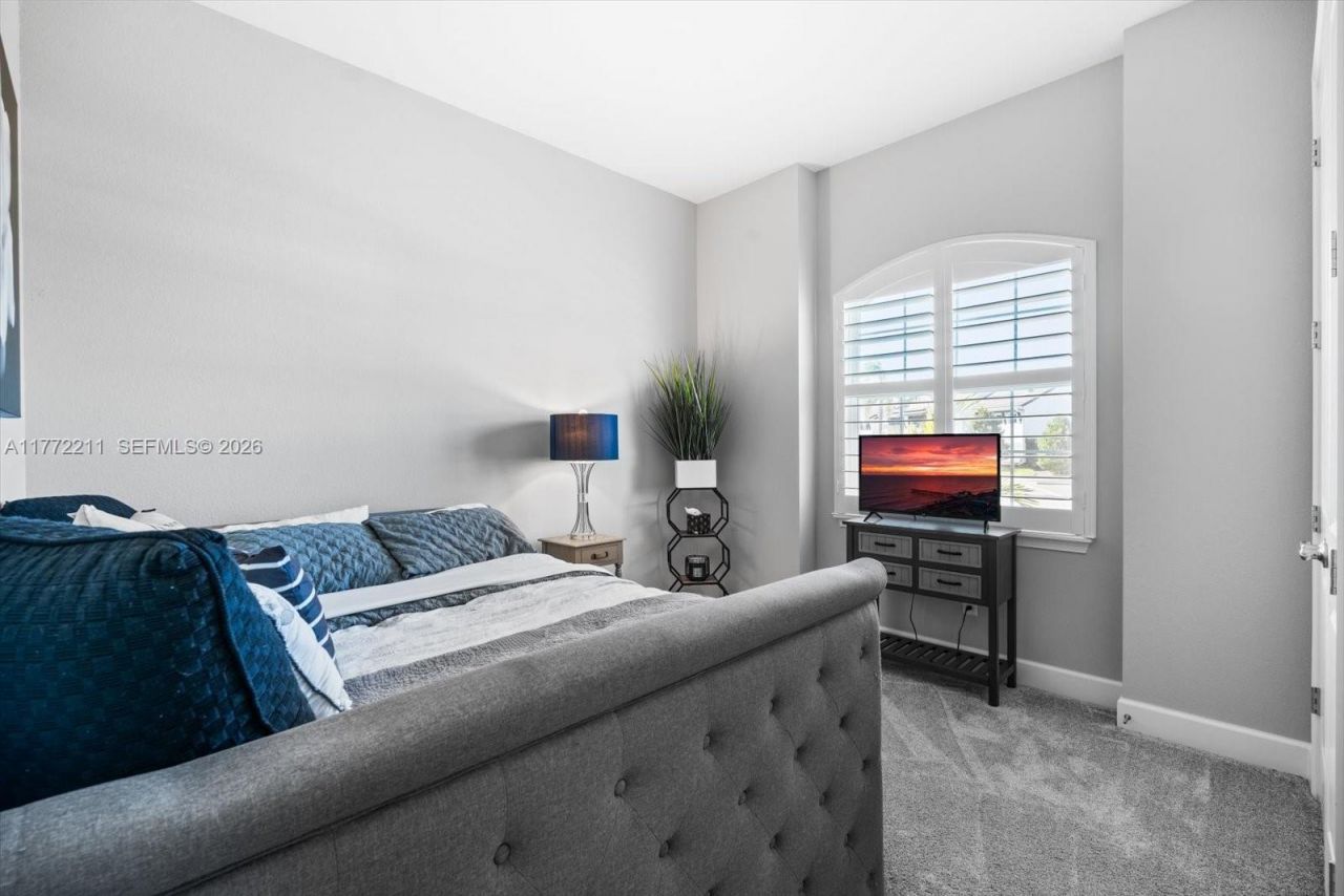 6281 Woodhaven Village Drive, Port Orange, FL 32128 Photo