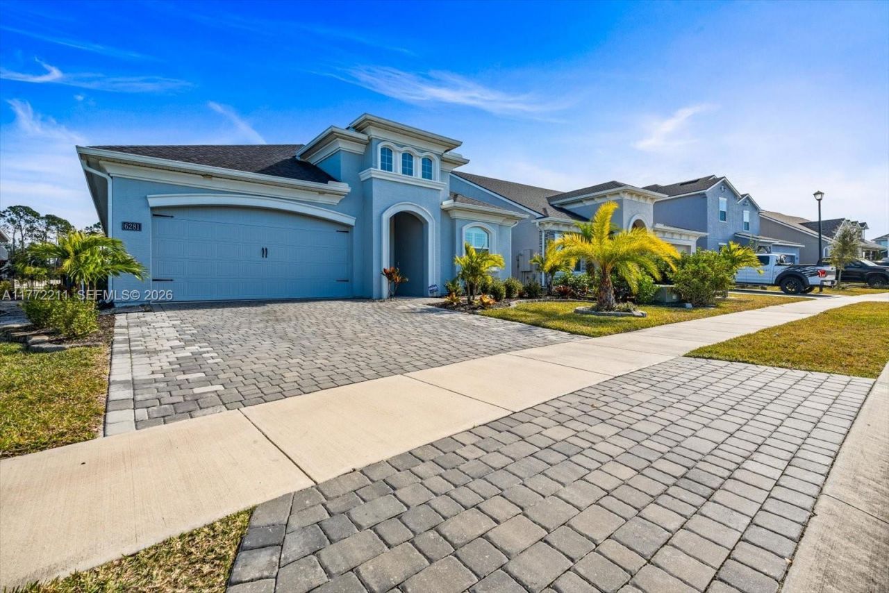 6281 Woodhaven Village Drive, Port Orange, FL 32128 Photo