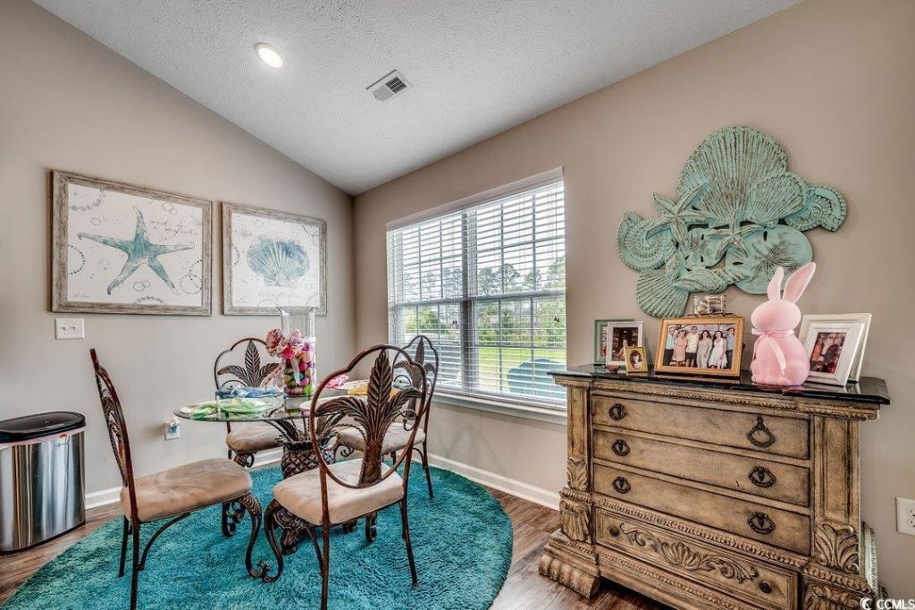 669 Sun Colony Blvd. Photo 11