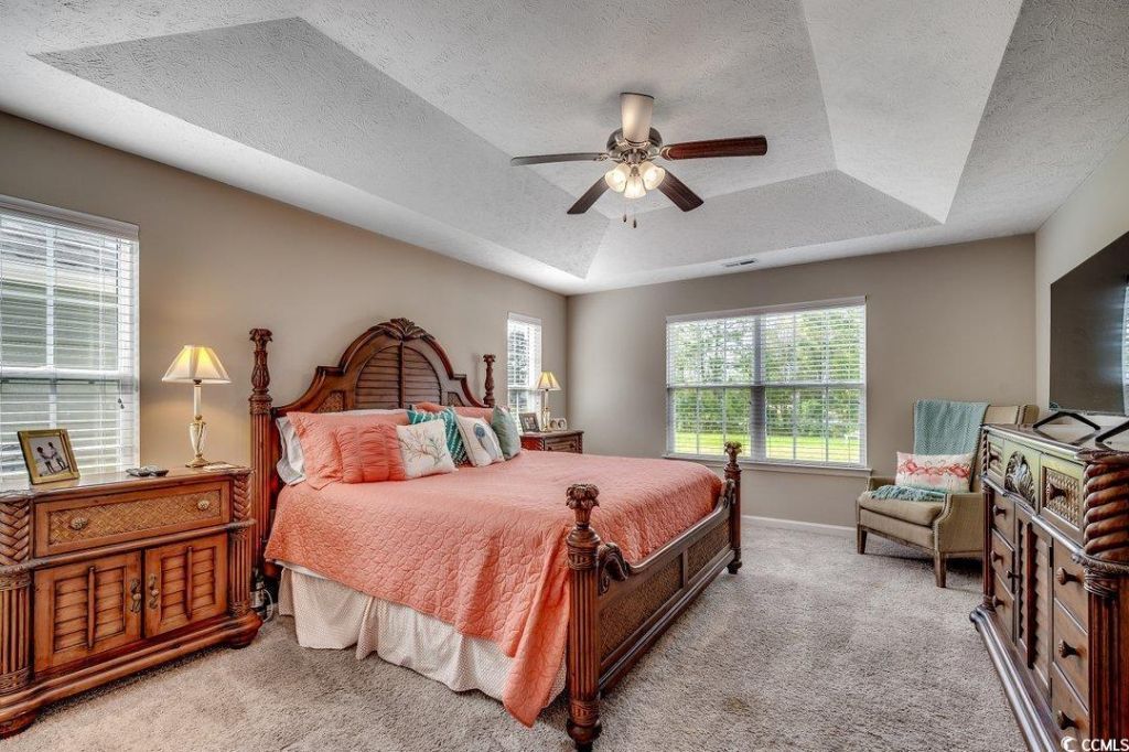 669 Sun Colony Blvd. Photo 16