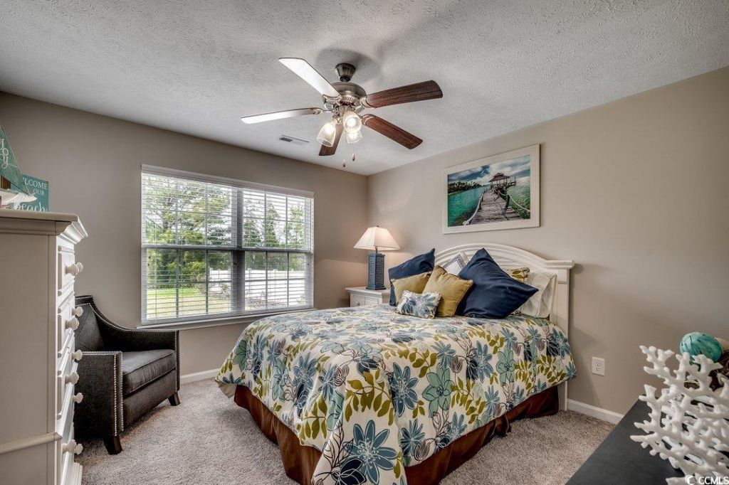 669 Sun Colony Blvd. Photo 23