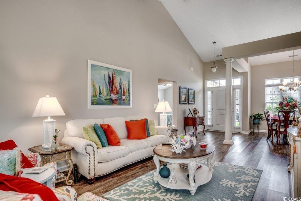 669 Sun Colony Blvd. Photo 8