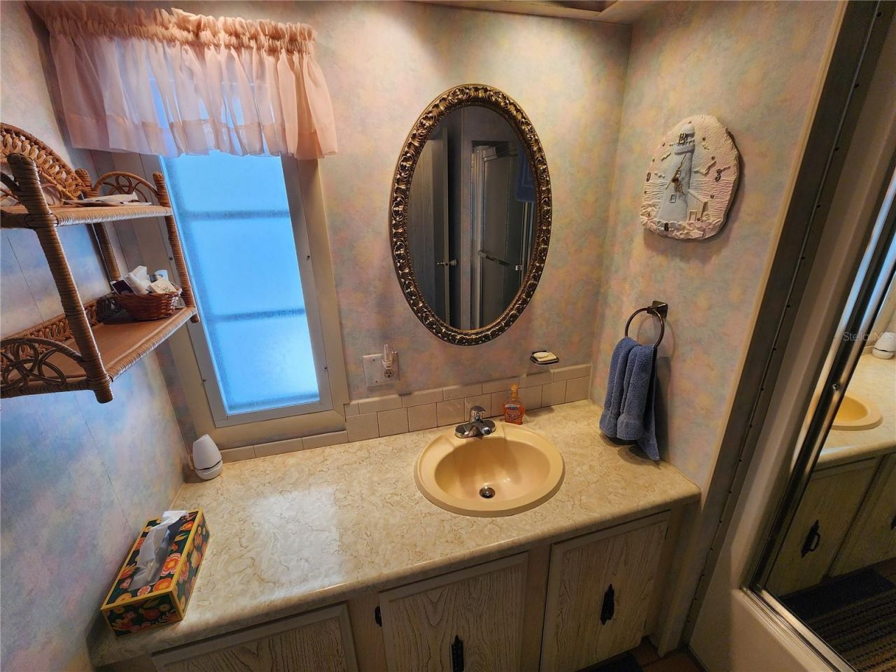 808 53rd Avenue E, Unit 234, Bradenton, FL 34203 Photo