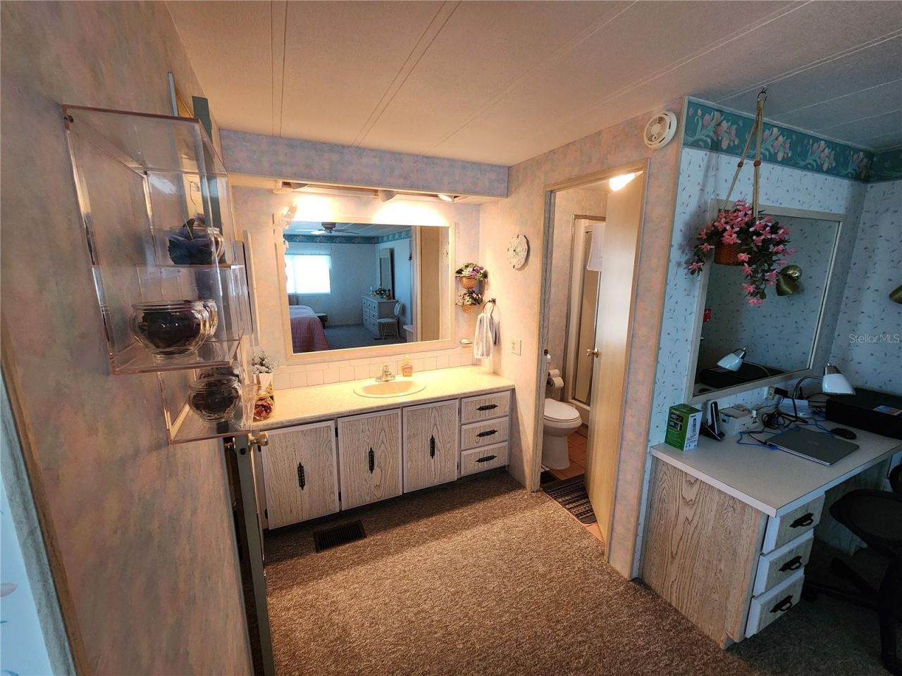 808 53rd Avenue E, Unit 234, Bradenton, FL 34203 Photo