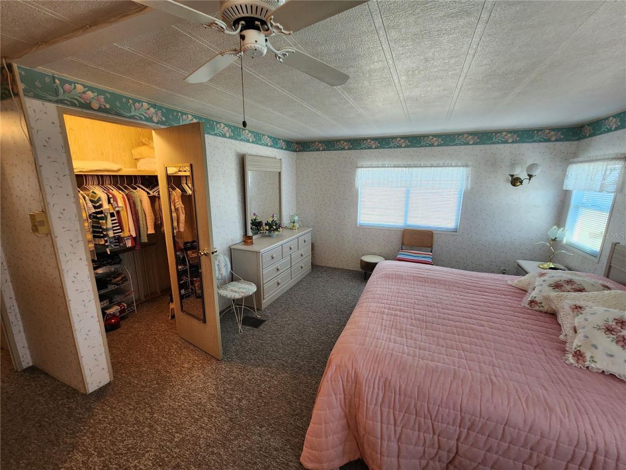 808 53rd Avenue E, Unit 234, Bradenton, FL 34203 Photo