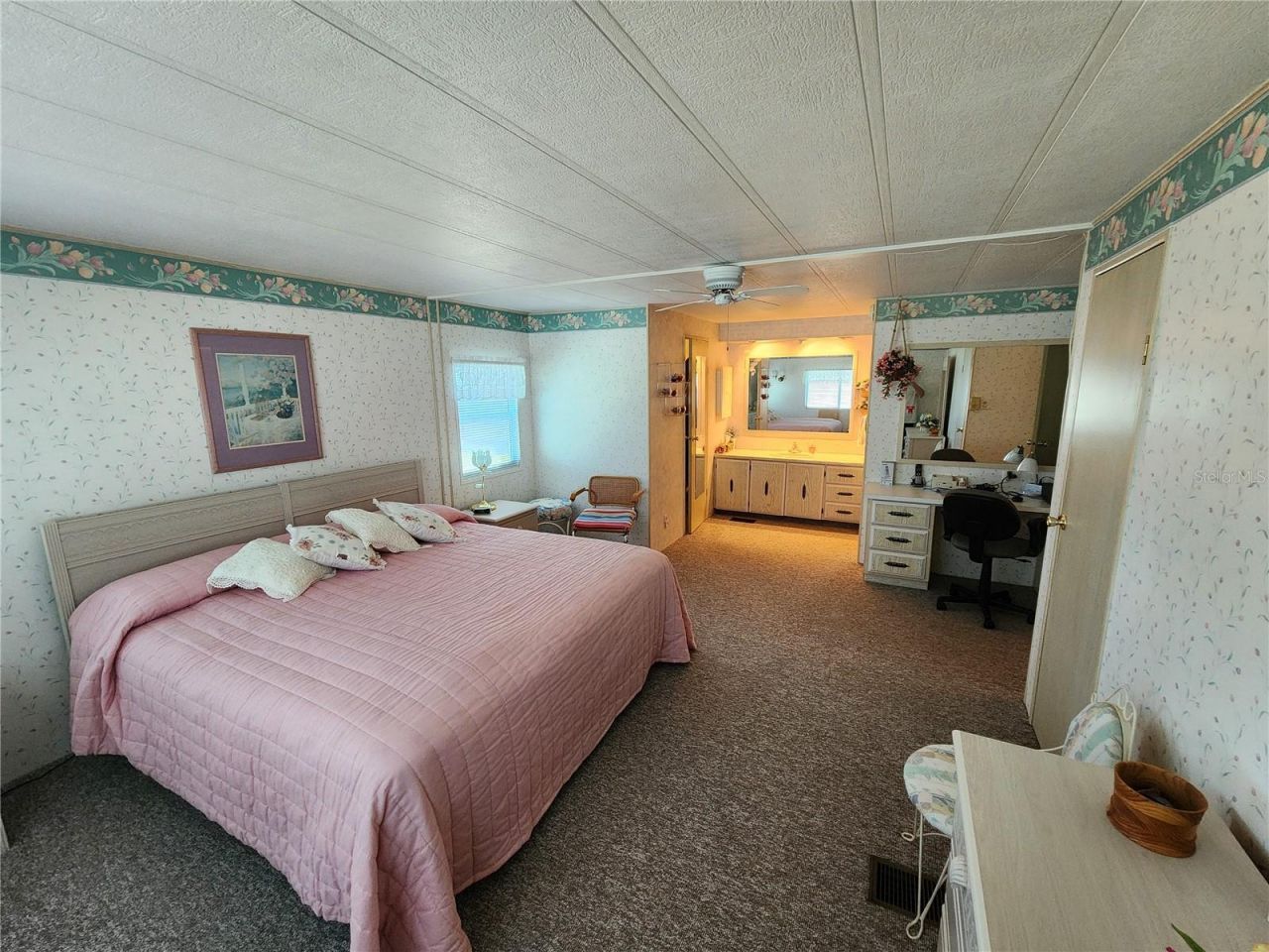 808 53rd Avenue E, Unit 234, Bradenton, FL 34203 Photo