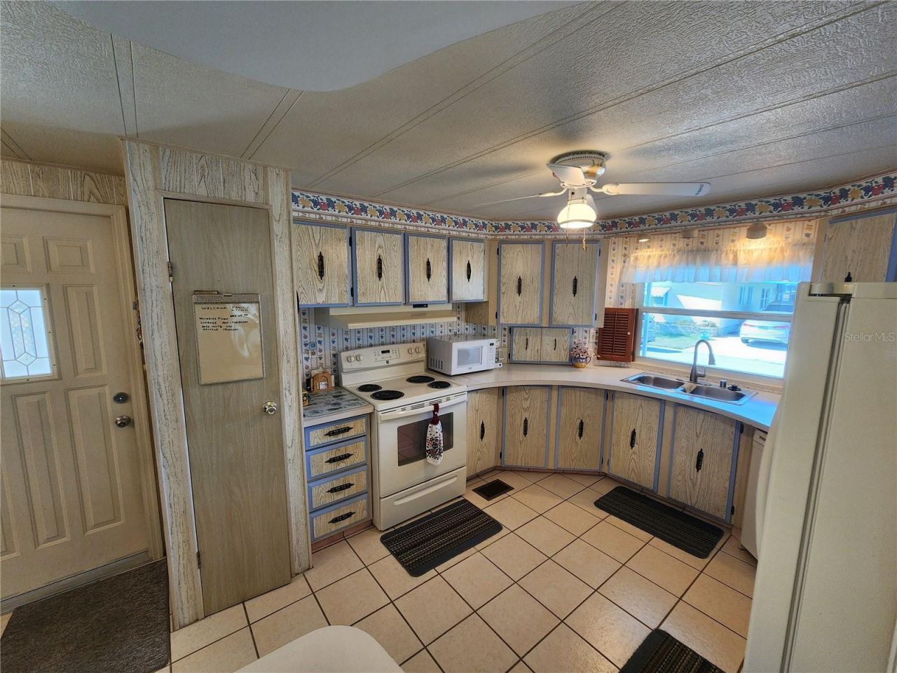 808 53rd Avenue E, Unit 234, Bradenton, FL 34203 Photo