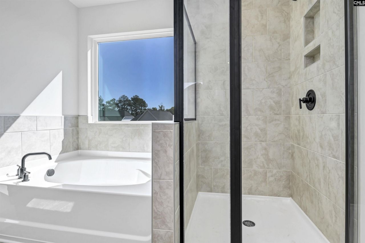 612 Thunder Gulch Avenue Photo 27